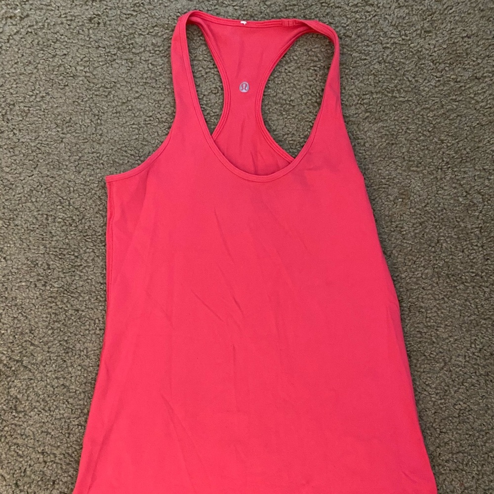 pink lululemon tank